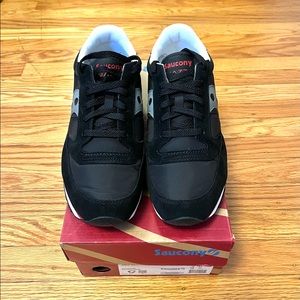 NEW: Saucony Jazz sneakers!!!